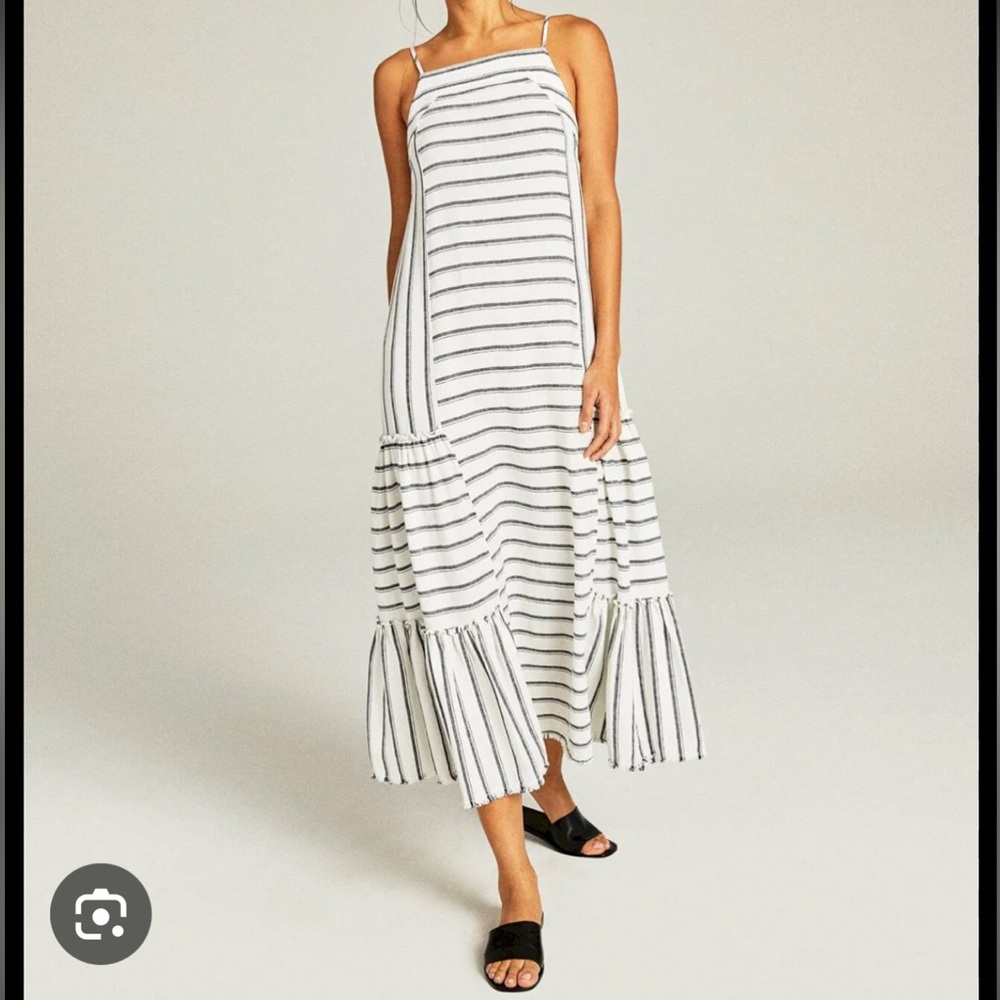 Splendid Thira Dress✨